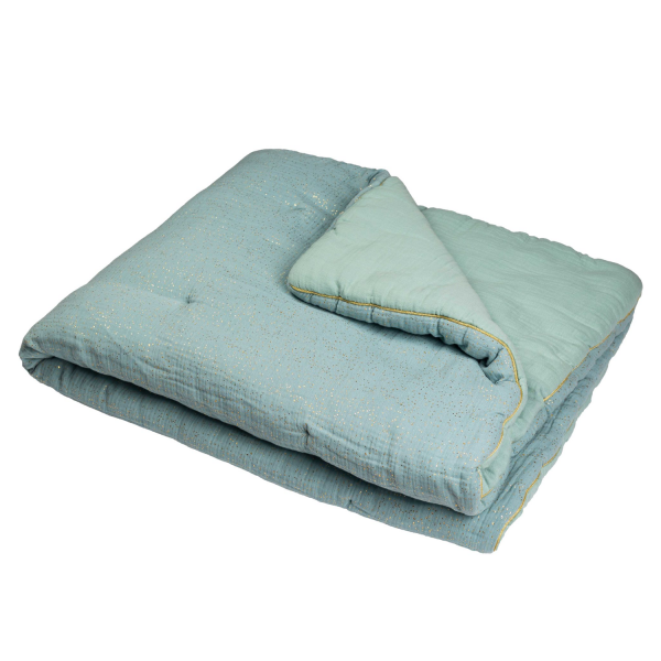 QUILT-WITH-SILVER-DETAILS-2