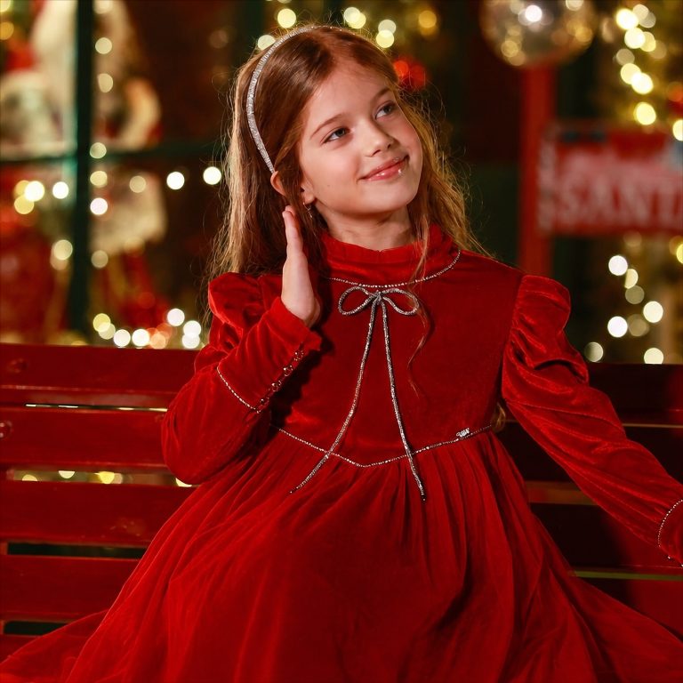 Mimi Red Royal thumbnail 2