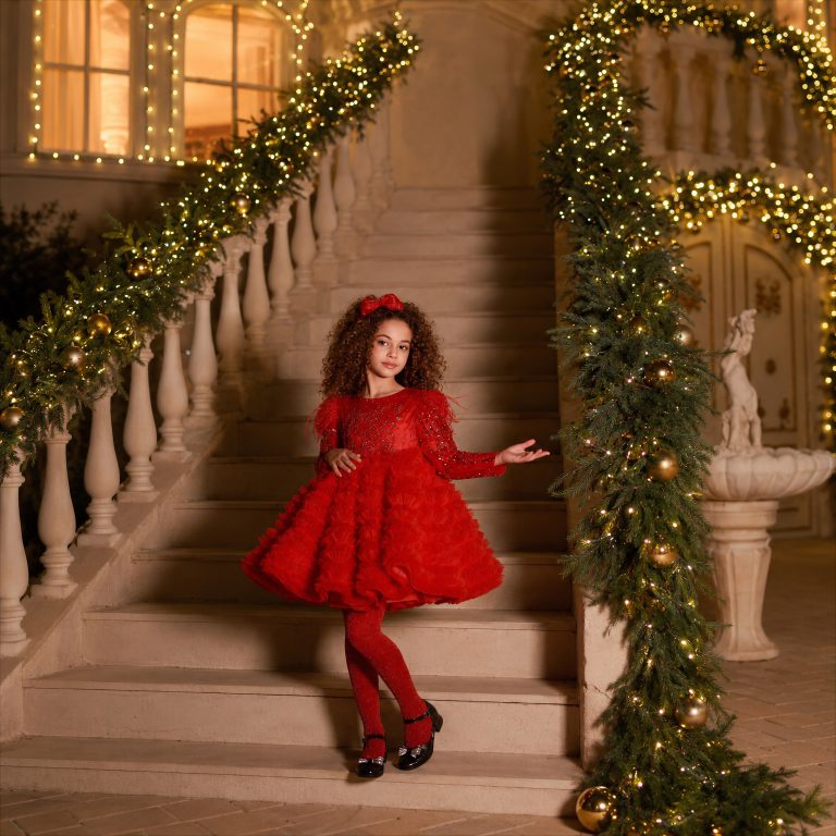 Mimi Holly Sparkle thumbnail 2
